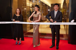 ジュン アシダの新たな旗艦店“ブティック アシダ 御堂筋”が2016年8月26日にグランドオープン